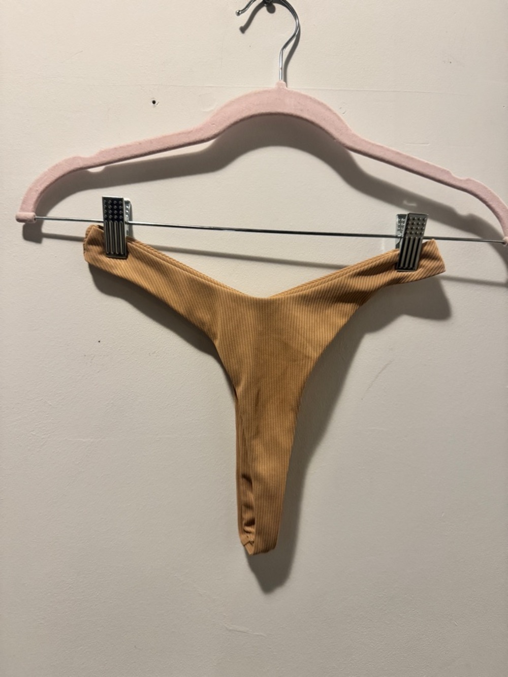 Boutine LA Ribbed Tan Bikini - Picture 4 of 8
